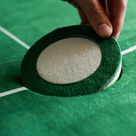 SIG LITE Indoor Putting Green 3' x 8' with Dual Practice Holes