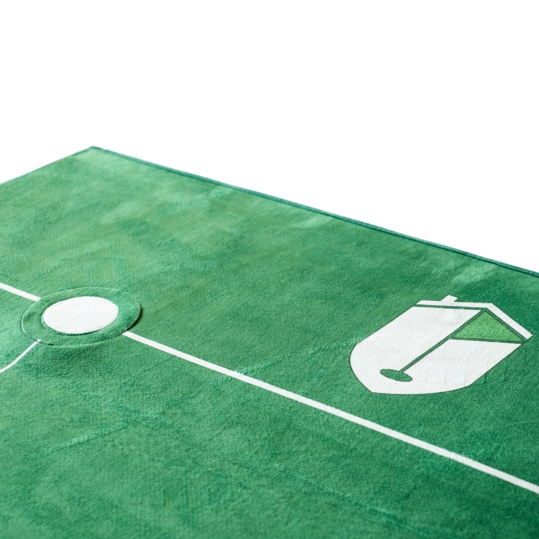 SIG LITE Indoor Putting Green 3' x 8' with Dual Practice Holes