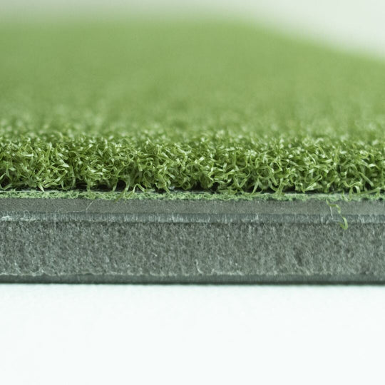 SIGPRO Softy LITE 4' x 5' Golf Mat with Low-Profile Hitting Strip