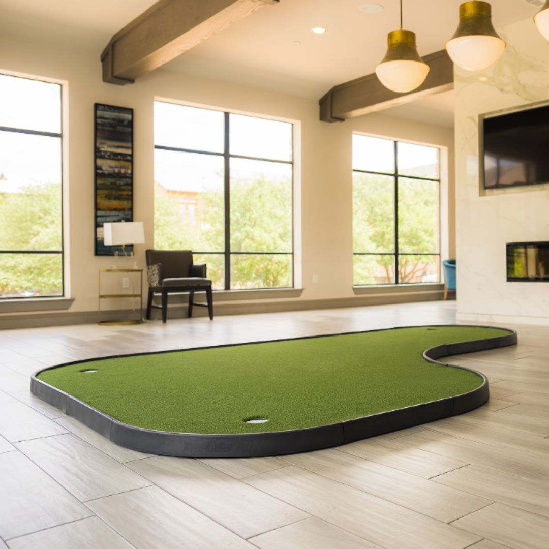 SIGPRO Walkoff Putting Green – Large Indoor Golf Putting Practice Green